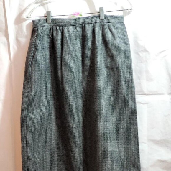 Vintage Dresses & Skirts - Vintage, Woman's Gray, Lined Shirt, Size 11/12, Not Worn